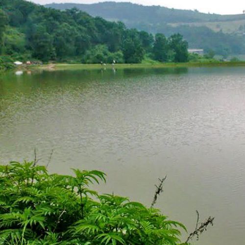 Toshan Lake